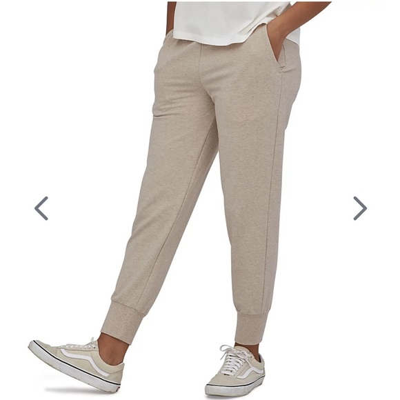Patagonia Ahnya Organic Cotton Jogger Pants Dyno White M NEW - Picture 1 of 4